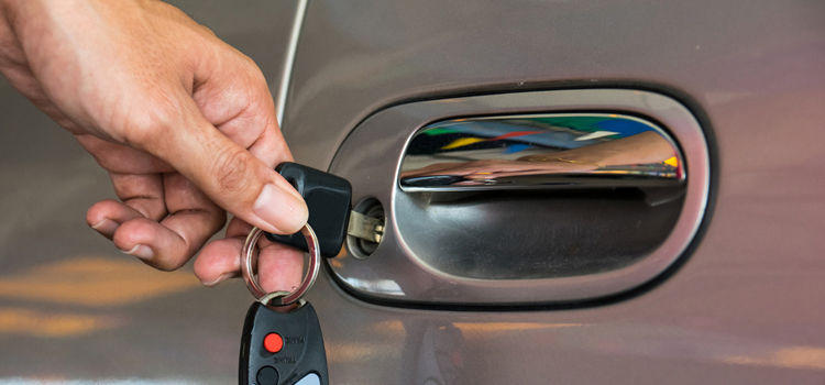 Car door lock repair in San Martin